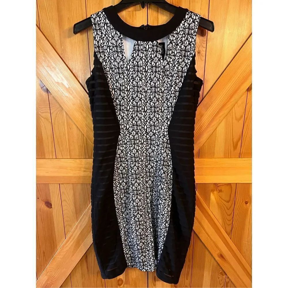 JAX Black and White BodyCon Dress Size 8 (1954)